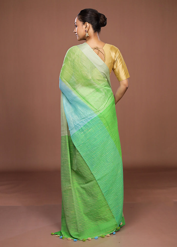 Green Matka Silk Saree With Blouse Piece