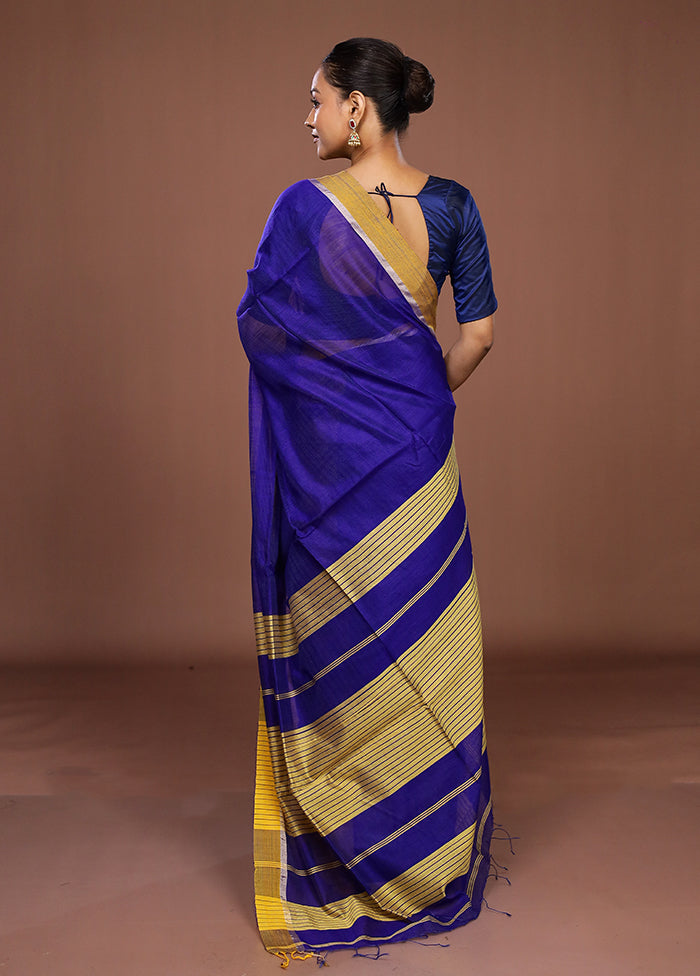Blue Matka Silk Saree With Blouse Piece