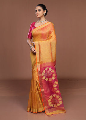 Yellow Matka Silk Saree With Blouse Piece