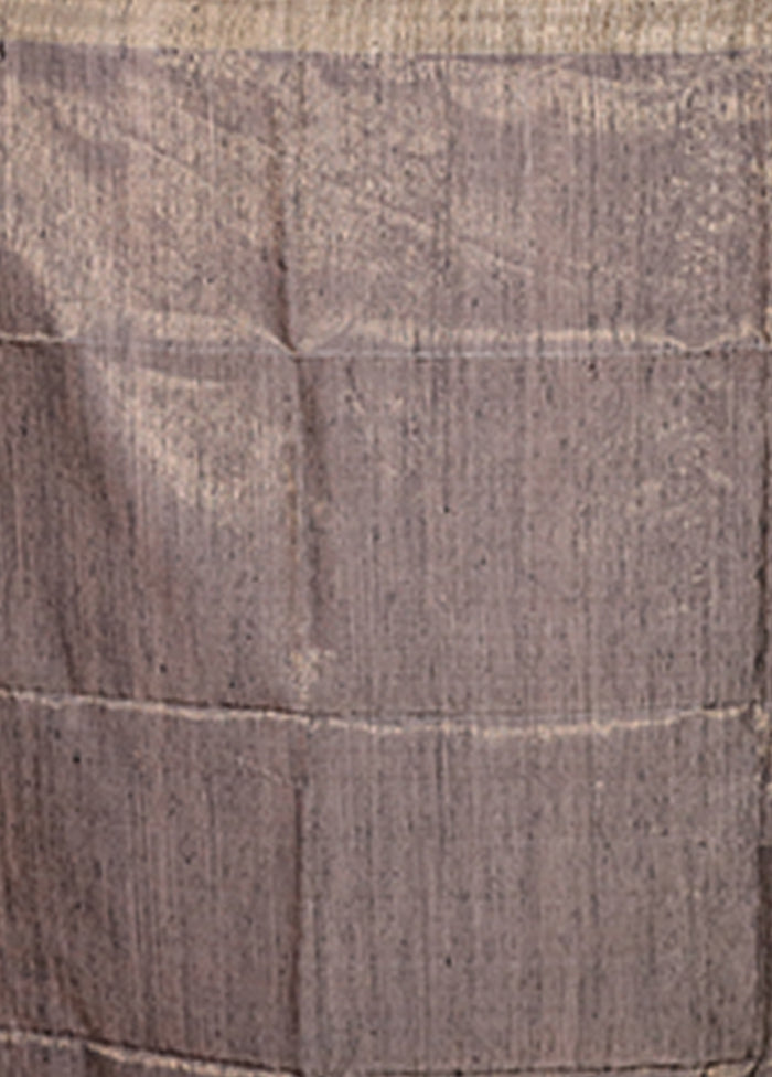 White Handloom Matka Pure Silk Saree With Blouse Piece