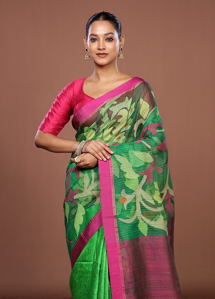 Green Handloom Matka Pure Silk Saree With Blouse Piece