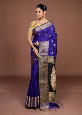 Blue Handloom Matka Pure Silk Saree With Blouse Piece