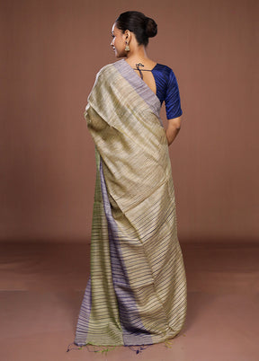 Cream Matka Silk Saree With Blouse Piece