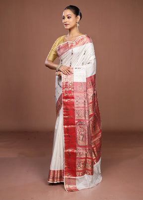 White Handloom Baluchari Pure Silk Saree With Blouse Piece