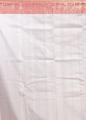 White Handloom Baluchari Pure Silk Saree With Blouse Piece