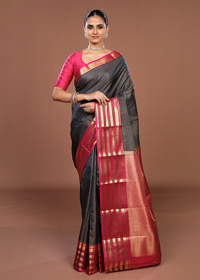 Black Handloom Kanjivaram Pure Silk Saree With Blouse Piece