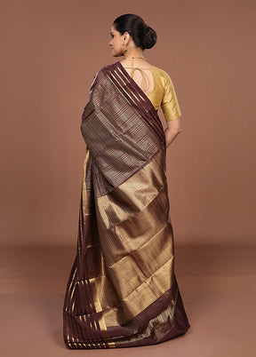 Maroon Handloom Kanjivaram Pure Silk Saree With Blouse Piece