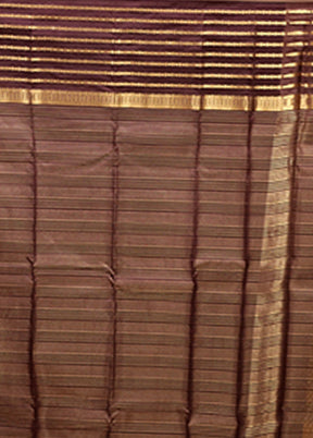 Maroon Handloom Kanjivaram Pure Silk Saree With Blouse Piece