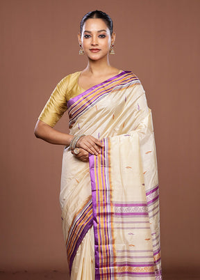 White Garad Silk Saree Without Blouse Piece