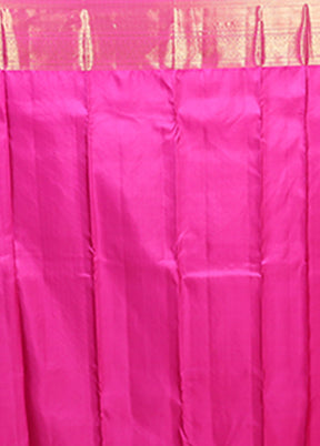Pink Handloom Kanchipuram Pure Silk Saree With Blouse Piece