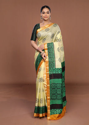 Cream Printed Pure Silk Saree Without Blouse Piece
