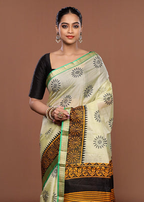 Cream Printed Pure Silk Saree Without Blouse Piece