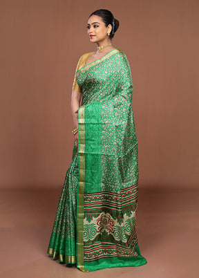 Green Printed Pure Silk Saree Without Blouse Piece