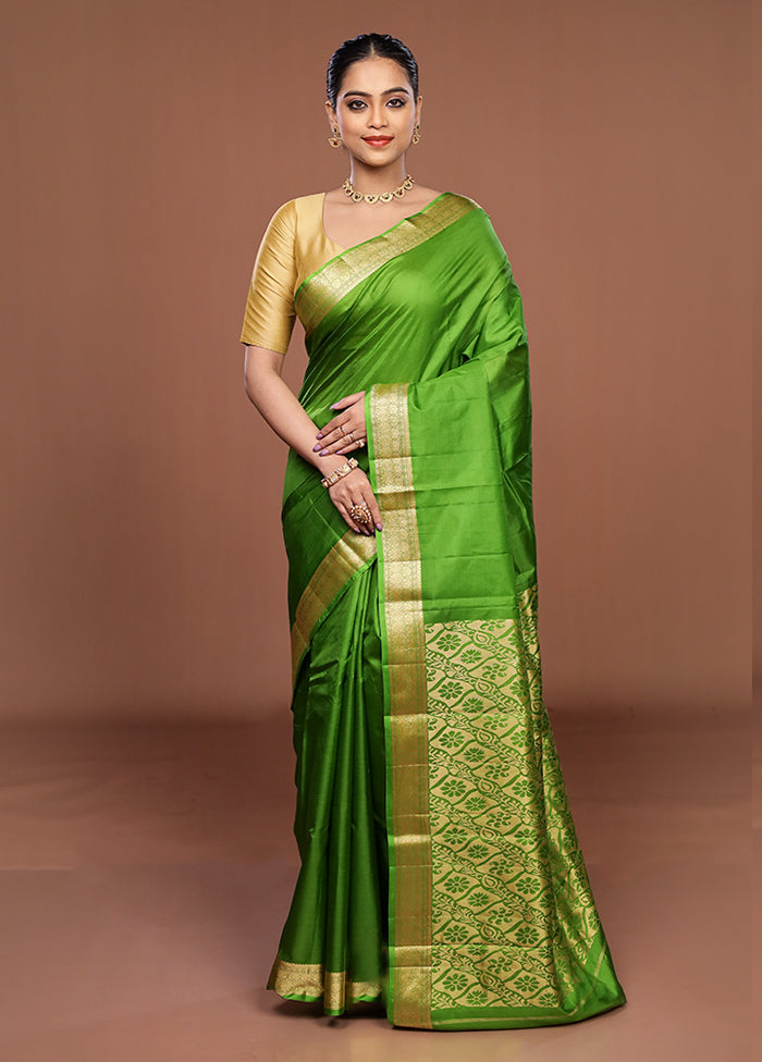 Green Printed Pure Silk Saree Without Blouse Piece