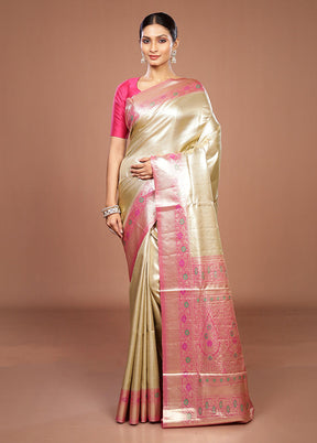 Gold Handloom Kanjivaram Pure Silk Saree With Blouse Piece