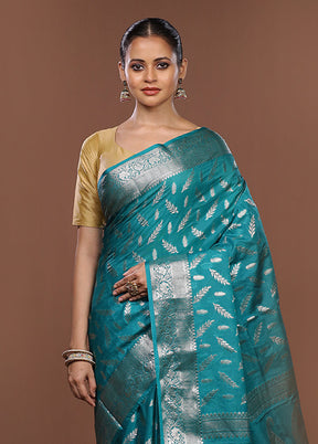Green Dupion Silk Saree With Blouse Piece