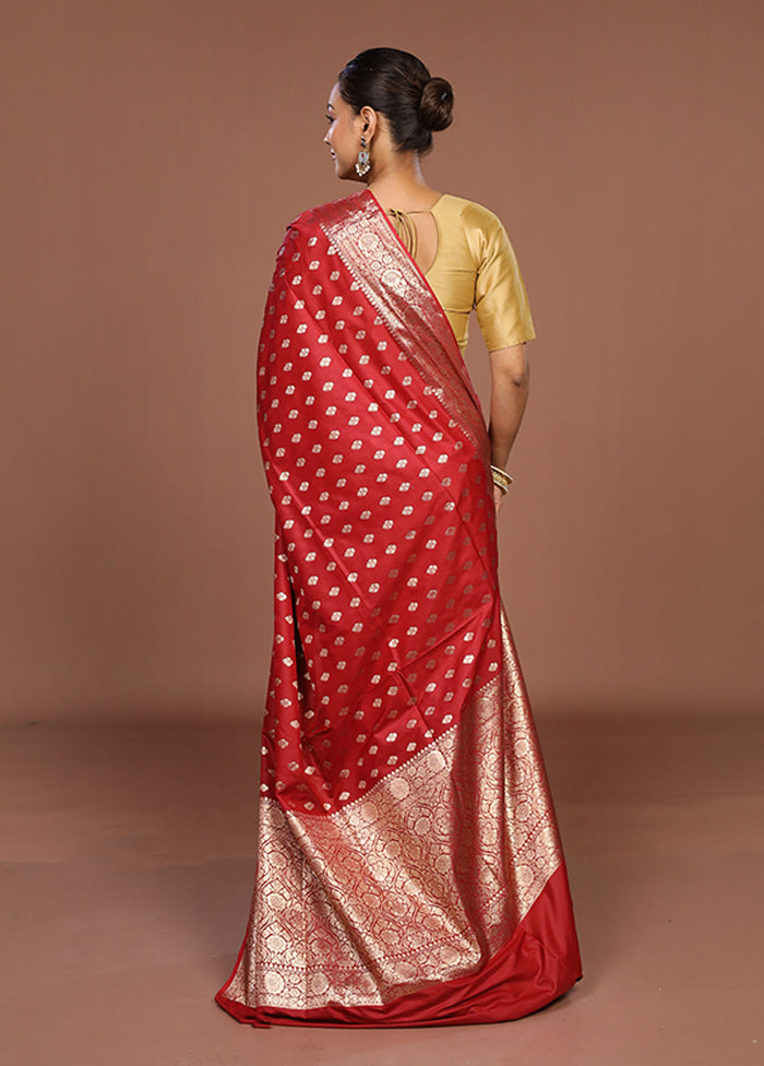 Red Uppada Silk Saree With Blouse Piece