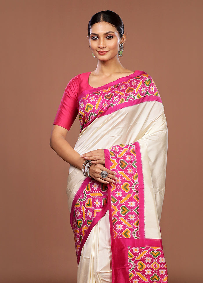 White Handloom Ikkat Pure Silk Saree With Blouse Piece