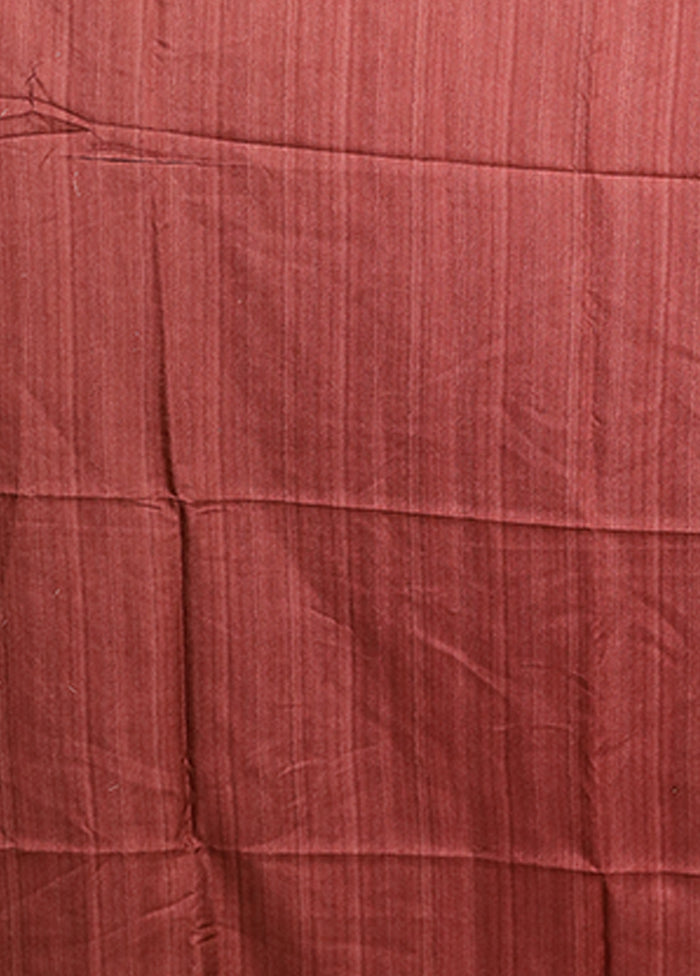 Cream Tussar Silk Saree With Blouse Piece