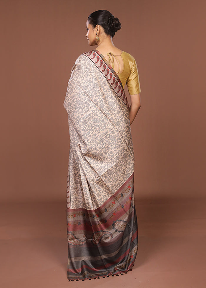 Cream Tussar Silk Saree With Blouse Piece