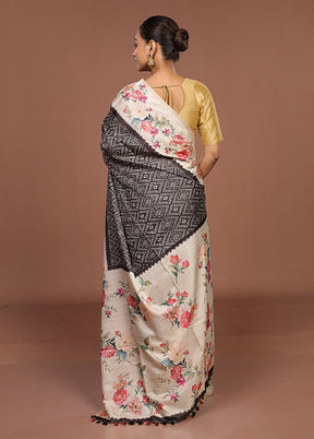Cream Tussar Silk Saree With Blouse Piece
