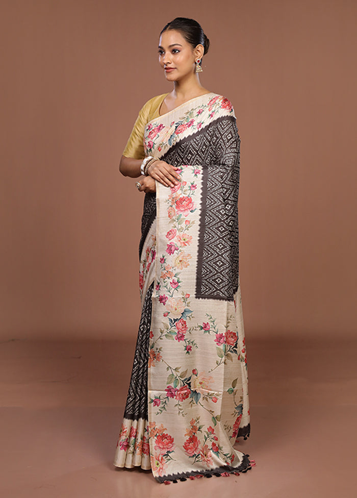 Cream Tussar Silk Saree With Blouse Piece