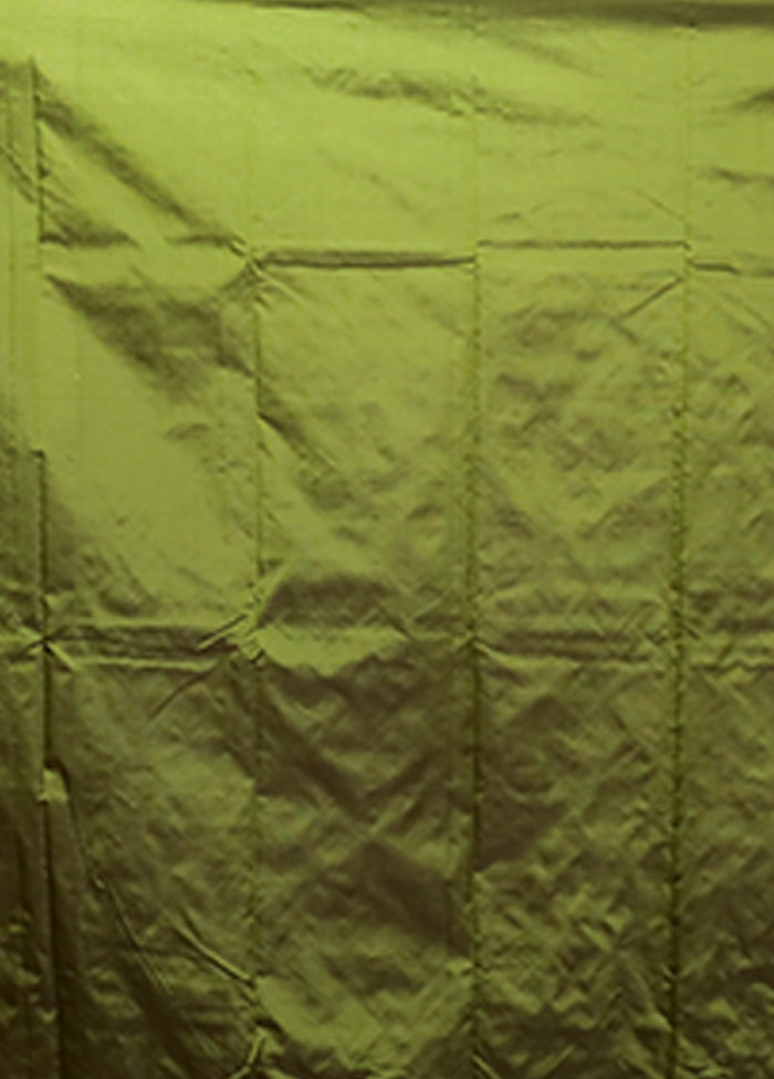 Green Kanjivaram Silk Saree With Blouse Piece