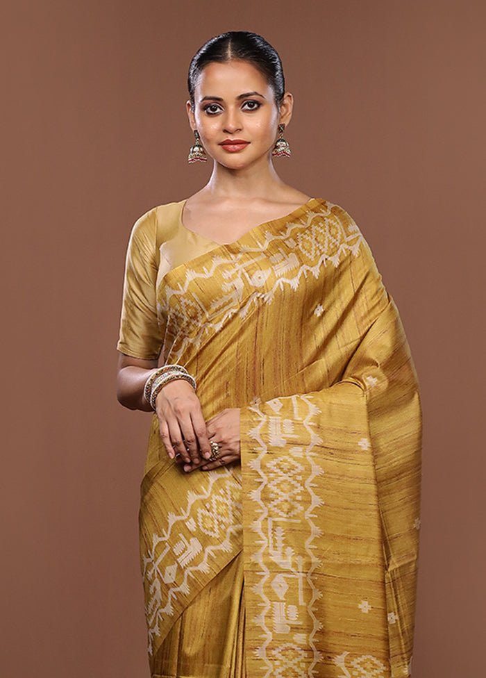 Yellow Tussar Silk Saree With Blouse Piece