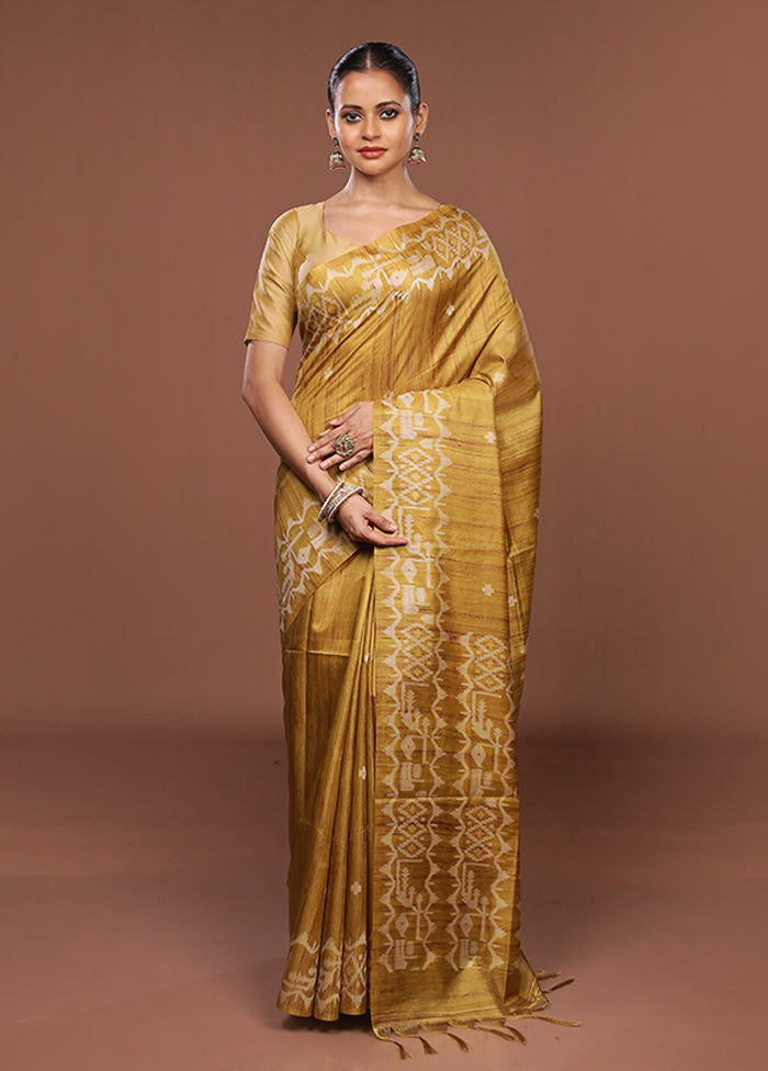 Yellow Tussar Silk Saree With Blouse Piece