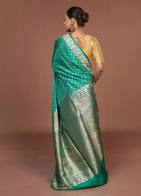 Green Banarasi Silk Saree With Blouse Piece