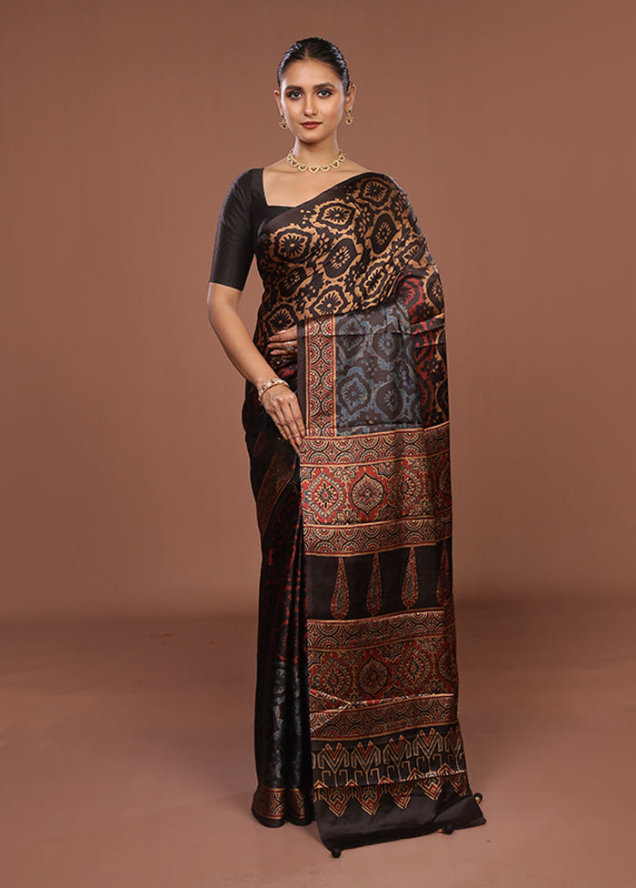 Black Printed Silk Saree Without Blouse Piece