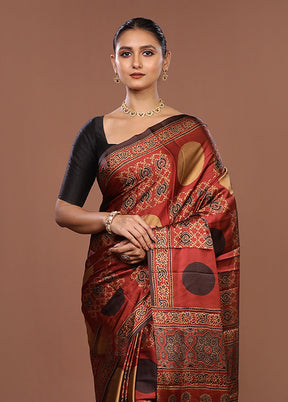 Maroon Printed Silk Saree Without Blouse Piece