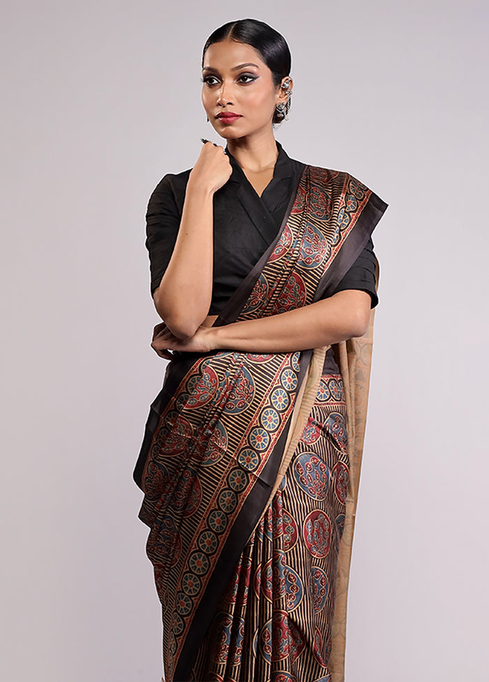 Yellow Printed Silk Saree Without Blouse Piece