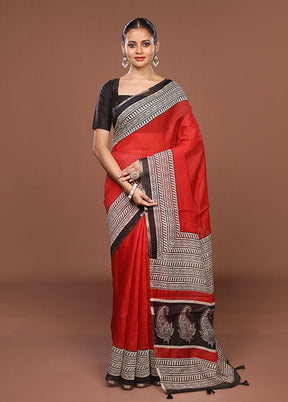 Red Dupion Silk Saree With Blouse Piece