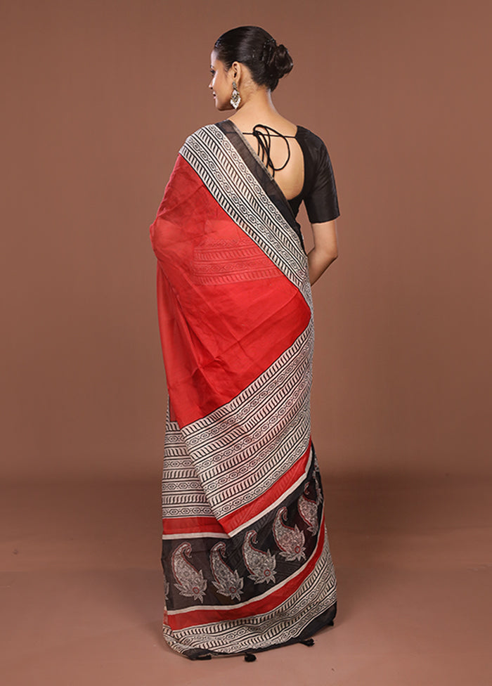 Red Dupion Silk Saree With Blouse Piece