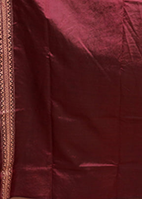 Maroon Handloom Kantha Stitch Pure Silk Saree With Blouse Piece