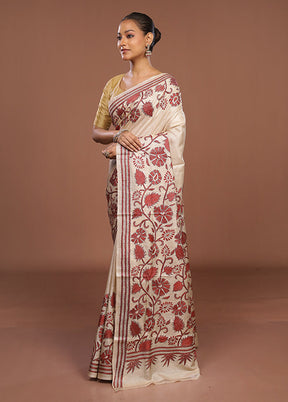 Cream Handloom Kantha Stitch Pure Silk Saree With Blouse Piece