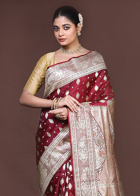 Maroon Handloom Banarasi Pure Silk Saree With Blouse Piece