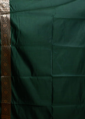 Green Banarasi Silk Saree With Blouse Piece