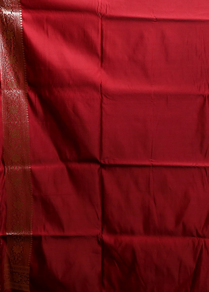 Red Banarasi Silk Saree With Blouse Piece