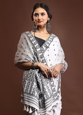 White Assam Silk Saree With Blouse Piece