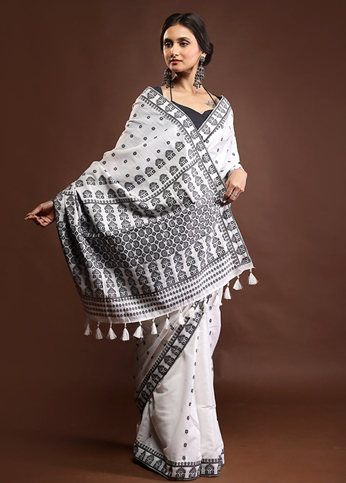White Assam Silk Saree With Blouse Piece