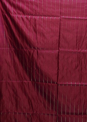 Purple Banarasi Silk Saree With Blouse Piece