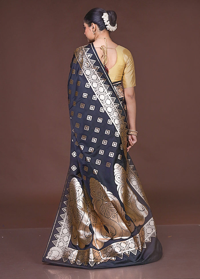 Black Banarasi Silk Saree With Blouse Piece