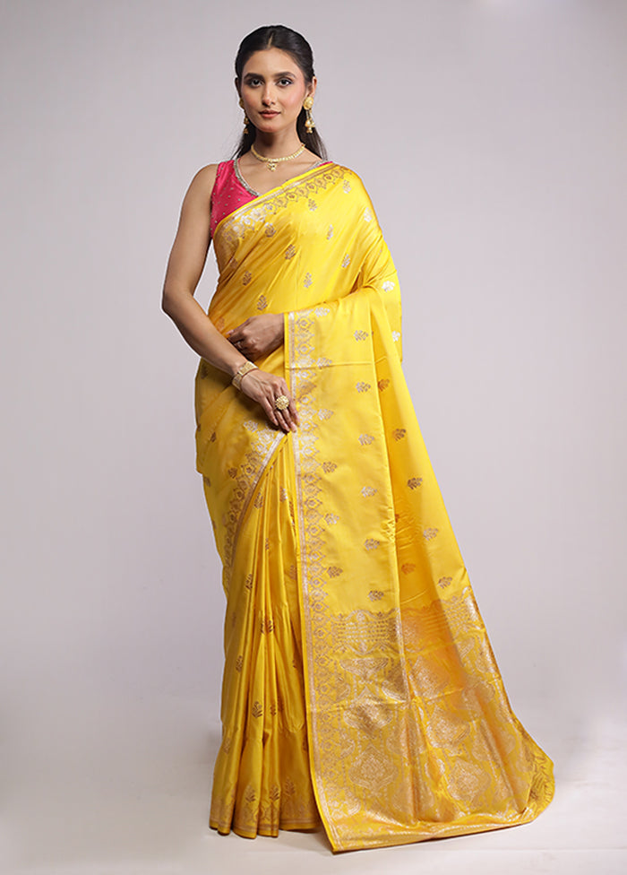 Yellow Banarasi Silk Saree With Blouse Piece