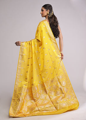 Yellow Banarasi Silk Saree With Blouse Piece
