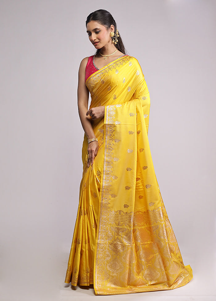 Yellow Banarasi Silk Saree With Blouse Piece