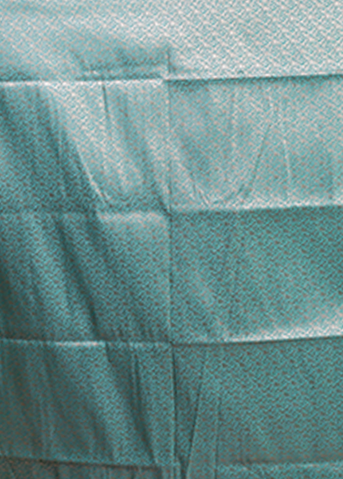 Green Banarasi Silk Saree With Blouse Piece