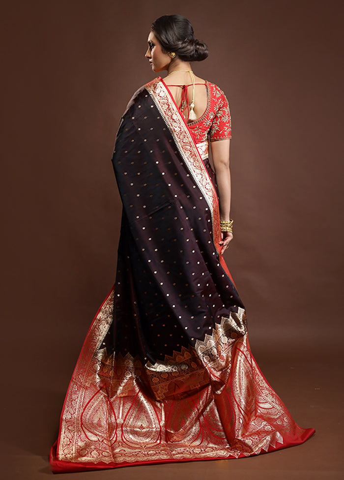 Brown Banarasi Silk Saree With Blouse Piece