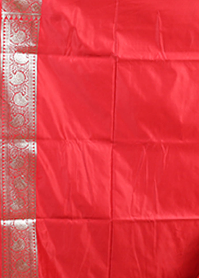 Red Banarasi Silk Saree With Blouse Piece